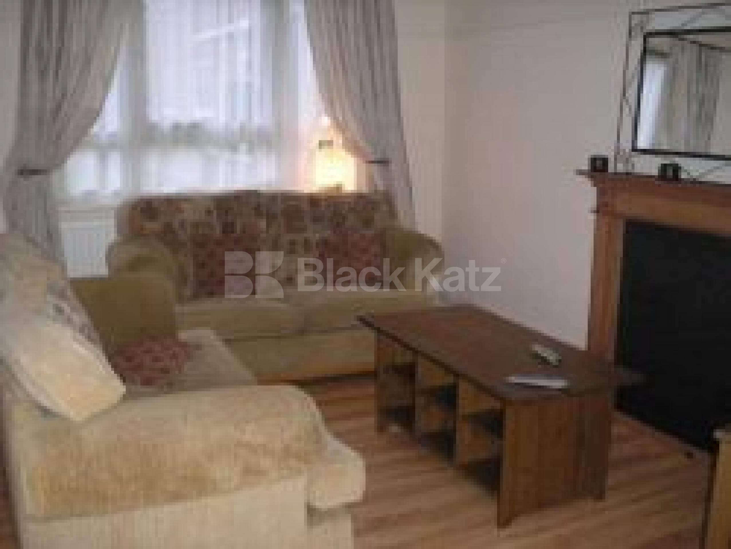 			2 Bedroom, 1 bath, 1 reception Flat			 Boundary Road, ST JOHNS WOOD NW8 NW8